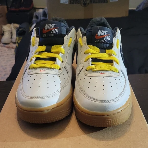 Nike Air Force 1 Low '07 LV8 Go The Extra Smile (2021) (GS) Boy 5Y Girl 6.5 EUC - Picture 4 of 9